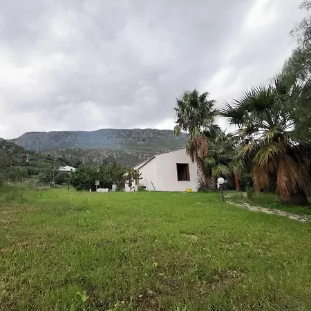 L'oasi Nello Zingaro Appartement *